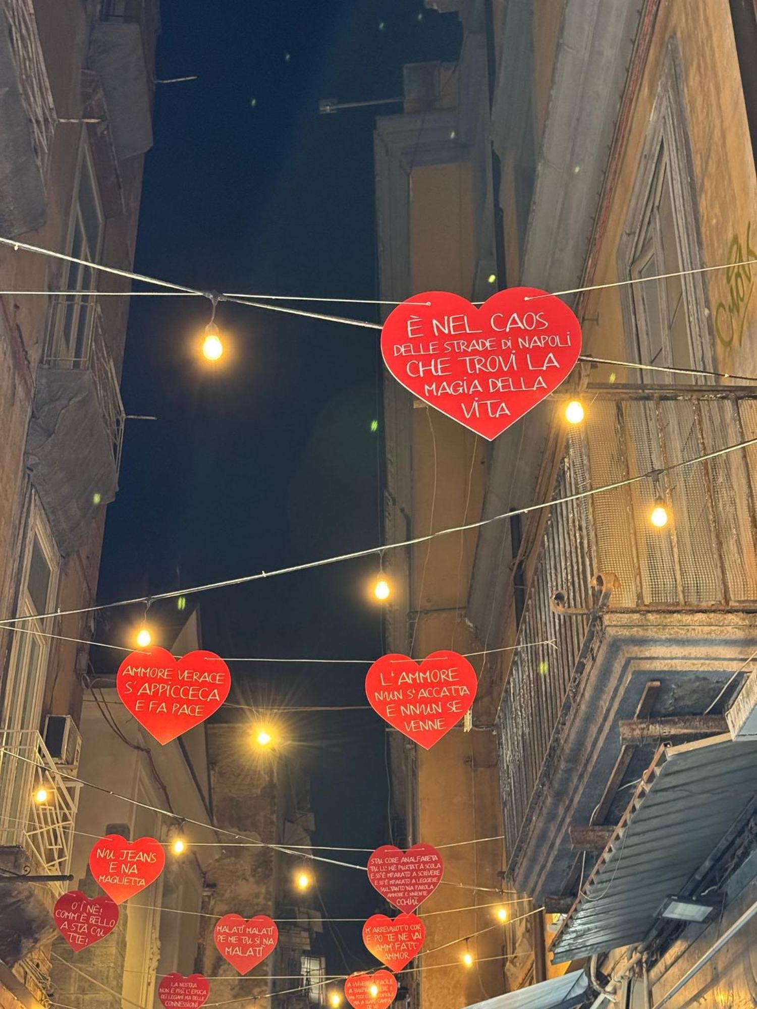 Dele * Napoli